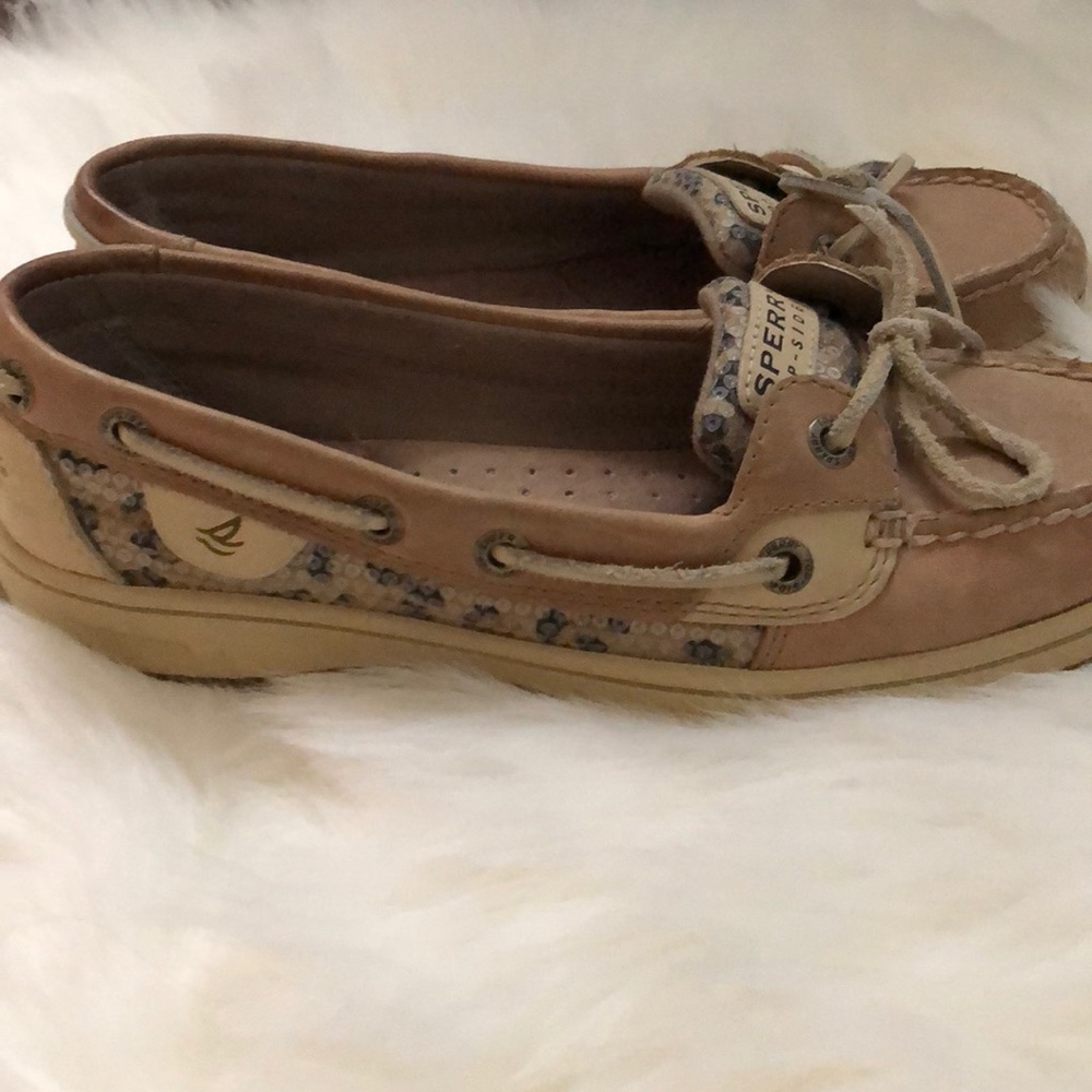 Sperrys - Picture 7 of 8